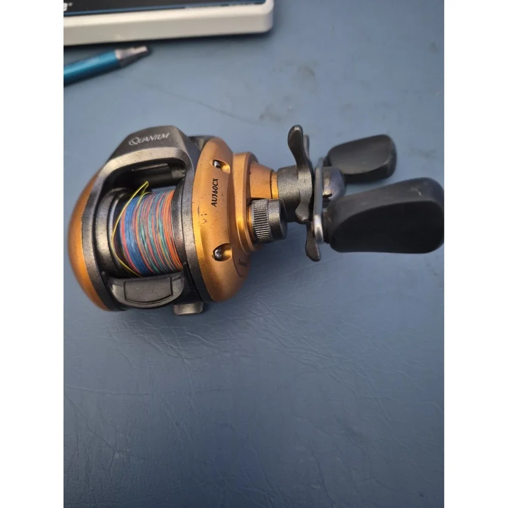 Used QUANTUM AURA AU360CX Baitcasting Fishing Reel Gear Ratio 6.2:1